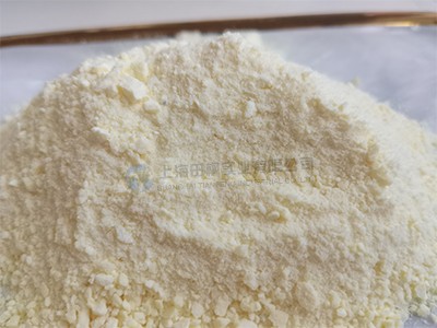 蜂王漿凍干粉：中藥凍干機(jī)應(yīng)用蜂王漿冷凍干燥加工